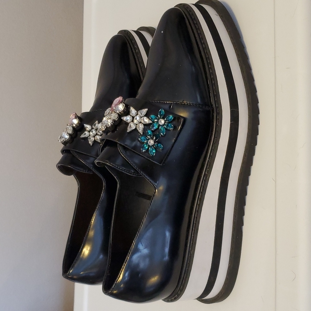 Zara jewel Platform shoes size 8.